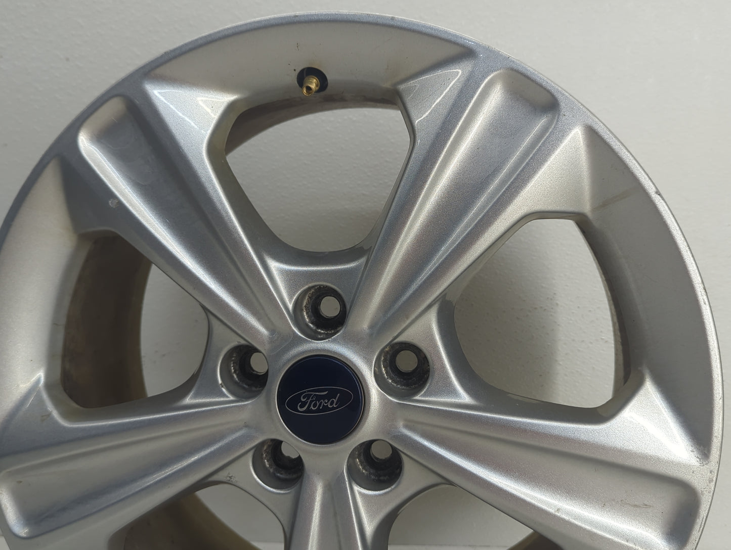 2013-2016 Ford Escape Oem Wheel Rim