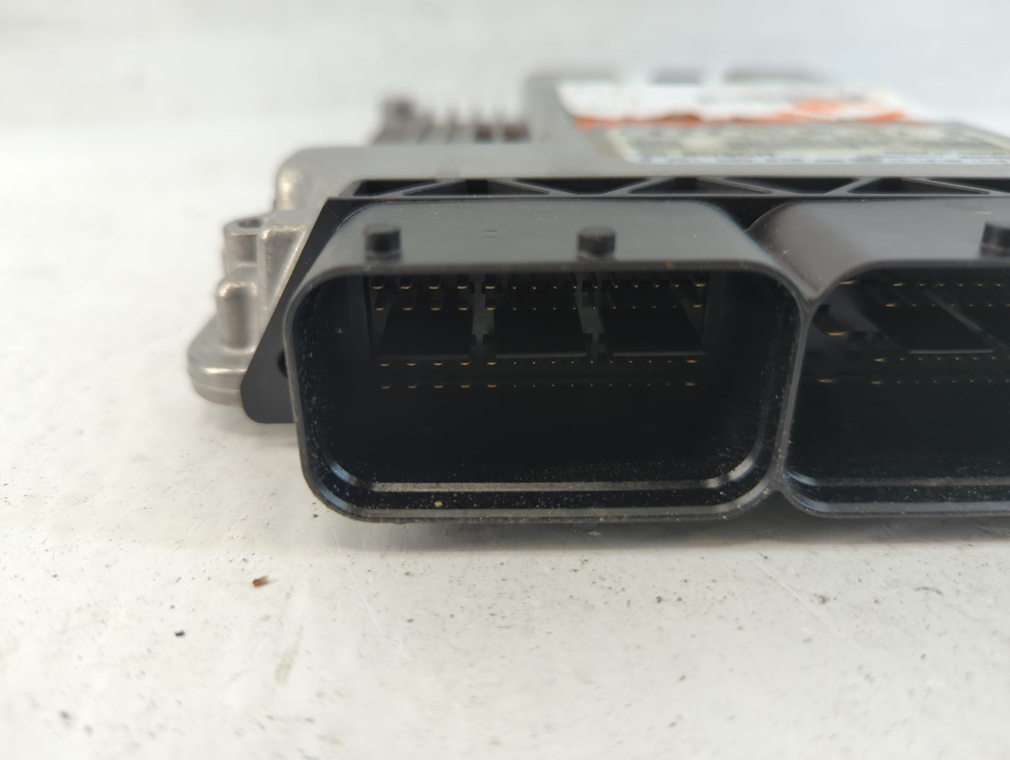 2013-2016 Audi A4 PCM Engine Control Computer ECU ECM PCU OEM P/N:0 261 S09 830 8K5 907 115 N Fits Fits 2013 2014 2015 2016 OEM Used Auto Parts - Oemusedautoparts1.com