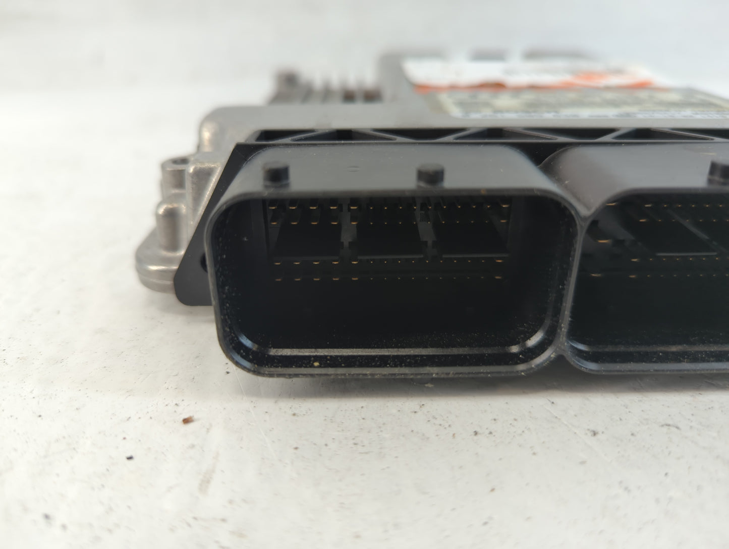 2013-2016 Audi A4 PCM Engine Control Computer ECU ECM PCU OEM P/N:0 261 S09 830 8K5 907 115 N Fits Fits 2013 2014 2015 2016 OEM Used Auto Parts - Oemusedautoparts1.com