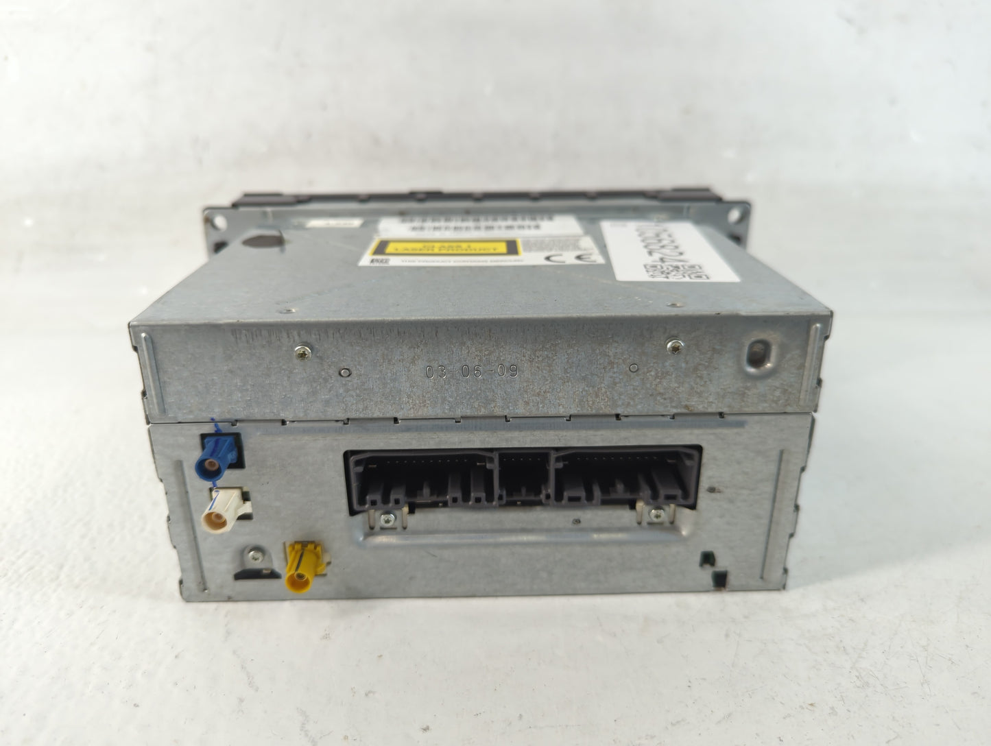 2008-2010 Chrysler 300 Radio AM FM Cd Player Receiver Replacement P/N:P05064737AD Fits Fits 2008 2009 2010 OEM Used Auto Parts - Oemusedautoparts1.com