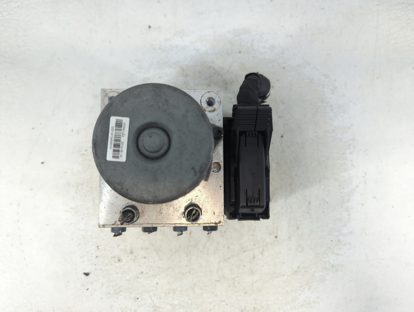 2013-2015 Hyundai Genesis ABS Pump Control Module Replacement P/N:58920-2M840 Fits Fits 2013 2014 2015 OEM Used Auto Parts