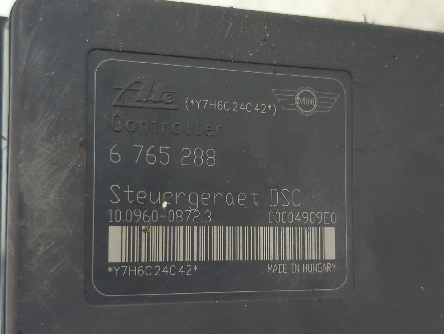 2008 Mini Cooper ABS Pump Control Module Replacement P/N:6 765 288 Fits OEM Used Auto Parts - Oemusedautoparts1.com