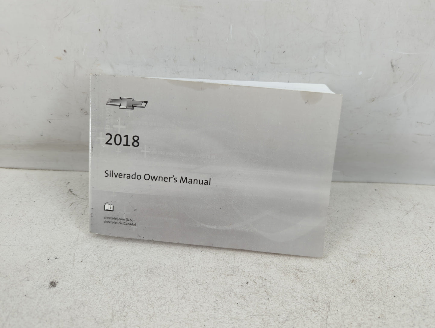 2018 Chevrolet Silverado 1500 Owners Manual Book Guide P/N:84016520 C OEM Used Auto Parts