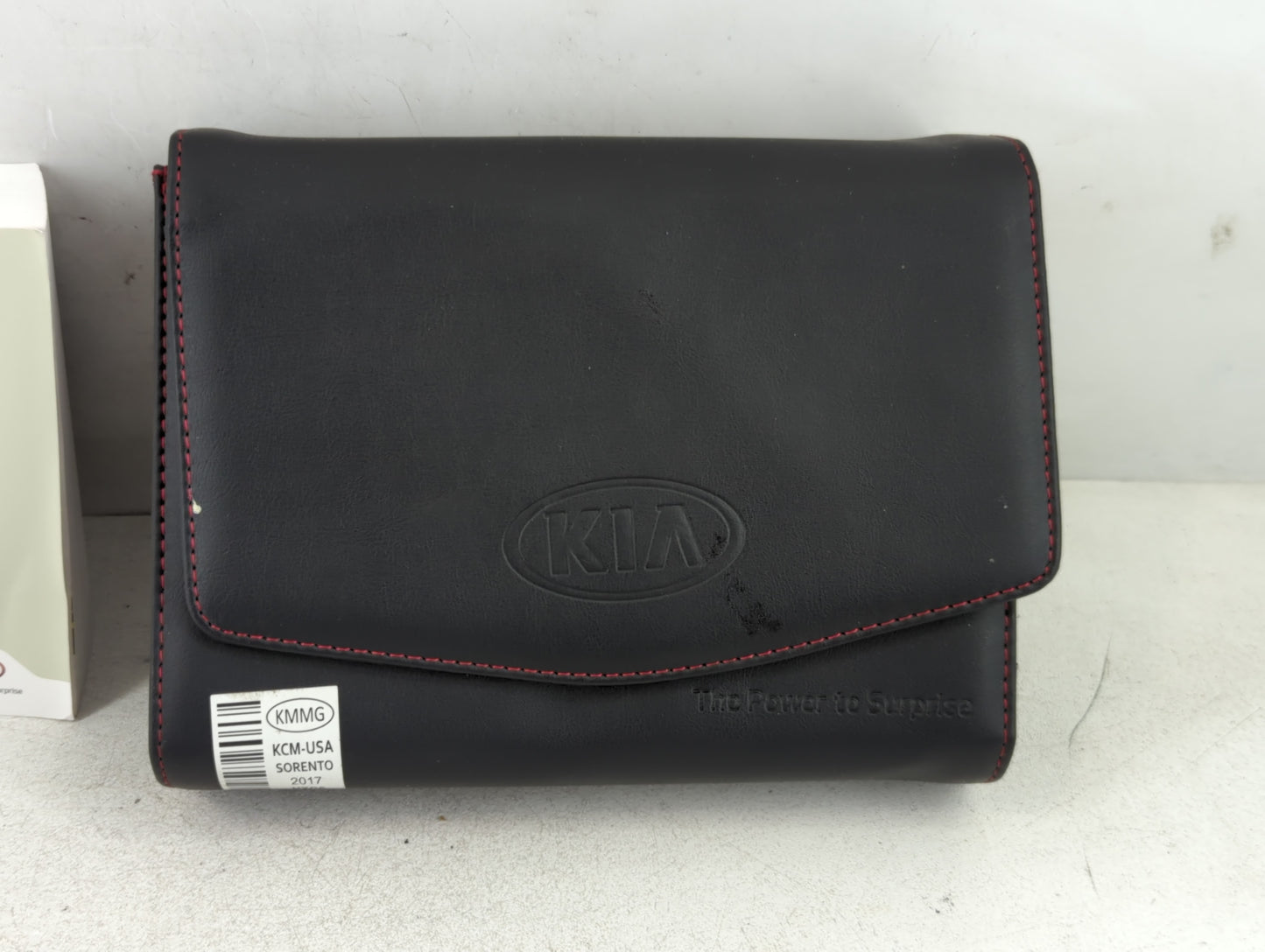 2017 Kia Sorento Owners Manual Book Guide P/N:HXG5-EU6OF OEM Used Auto Parts