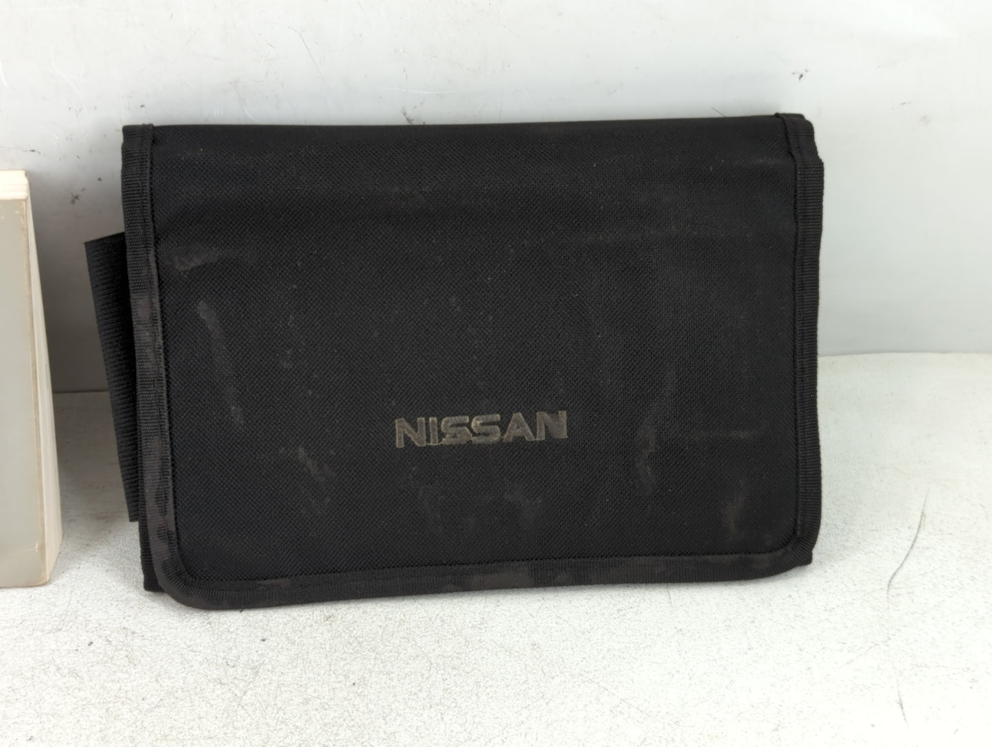 2016 Nissan Altima Owners Manual Book Guide P/N:OM16EA 0L33U0 OEM Used Auto Parts