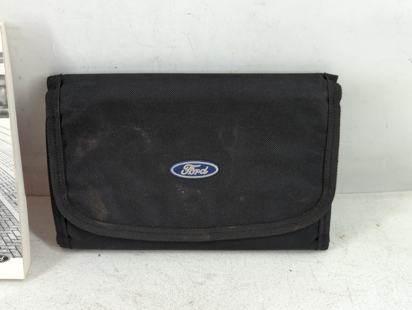 2014 Ford Fusion Owners Manual Book Guide P/N:EE5J 19A321 AA OEM Used Auto Parts