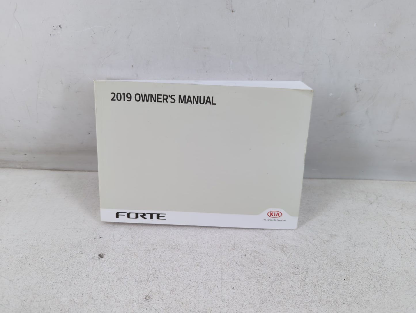 2019 Kia Forte Owners Manual Book Guide P/N:DLS4-EU8DB OEM Used Auto Parts