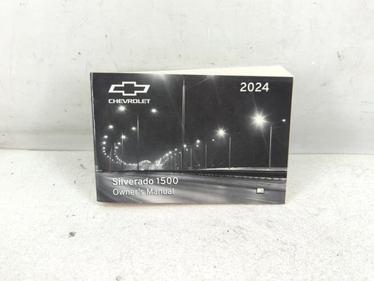 2014 Chevrolet Silverado 1500 Owners Manual Book Guide P/N:85516379 OEM Used Auto Parts