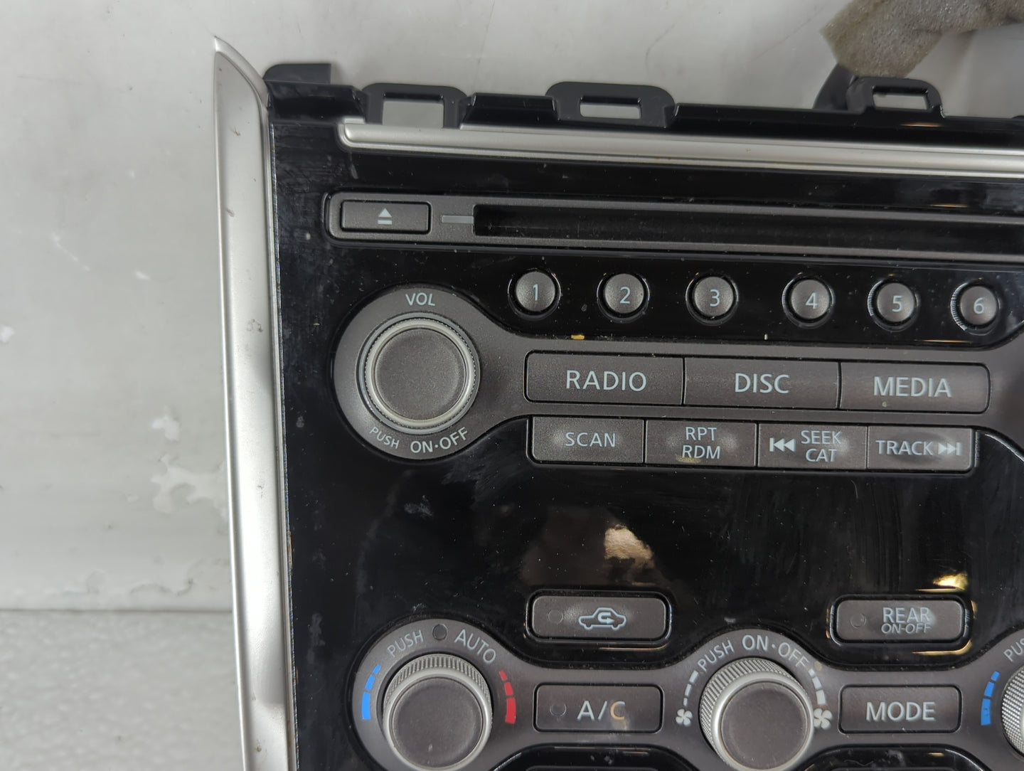2013-2020 Nissan Pathfinder Climate Control Module Temperature AC/Heater Replacement P/N:68260 9PJ0R 275113KA0A Fits OEM Used Auto Parts - Oemusedautoparts1.com