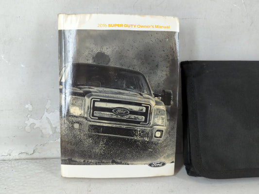 2015 Ford F-250 Super Duty Owners Manual Book Guide P/N:GC3J 19A321 AA OEM Used Auto Parts