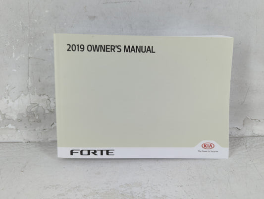 2019 Kia Forte Owners Manual Book Guide P/N:DLS4-EU95E OEM Used Auto Parts