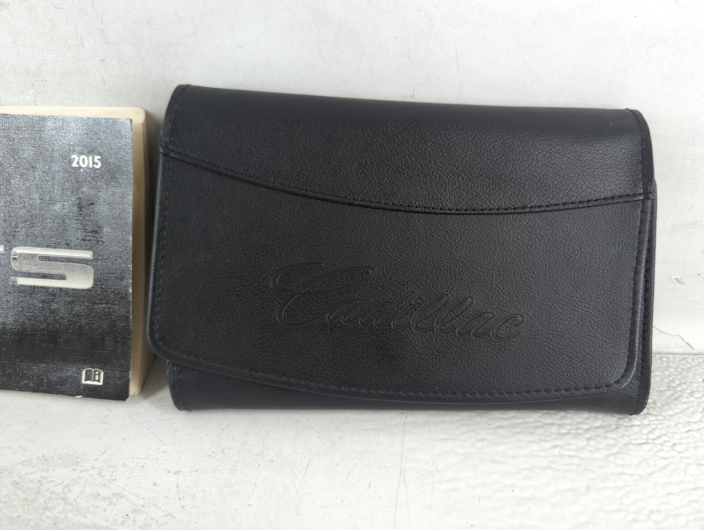 2015 Cadillac Xt5 Owners Manual Book Guide P/N:22940213 A OEM Used Auto Parts