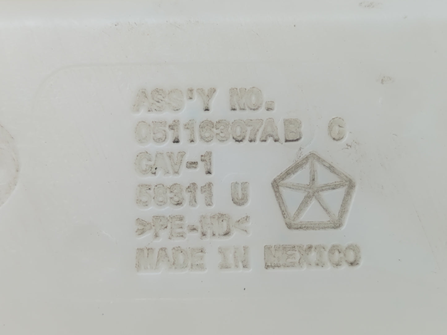 2013 Dodge Journey Windshield Washer Fluid Reservoir Bottle Oem - Oemusedautoparts1.com