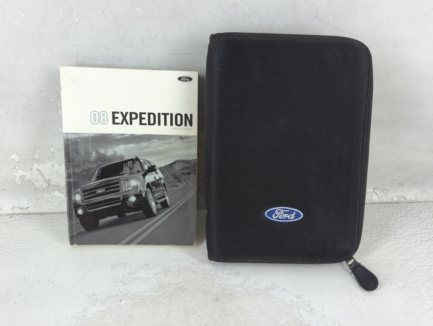2008 Ford Expedition Owners Manual Book Guide P/N:8L1J 19A321 AA OEM Used Auto Parts - Oemusedautoparts1.com