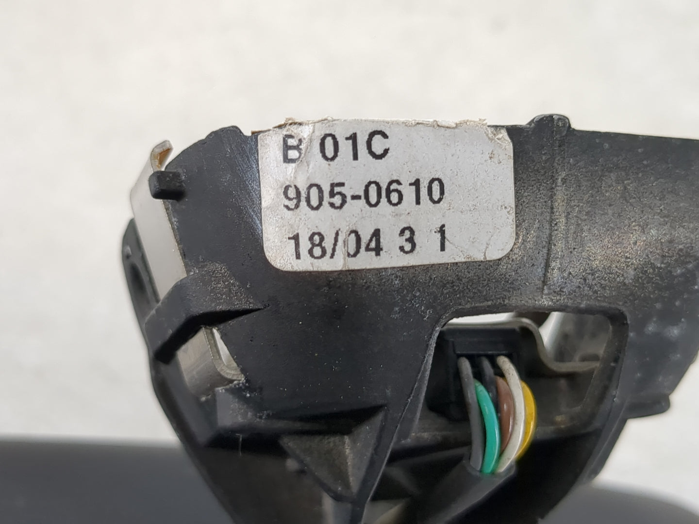 2005 Porsche Cayenne Interior Rear View Mirror Replacement OEM Fits OEM Used Auto Parts - Oemusedautoparts1.com