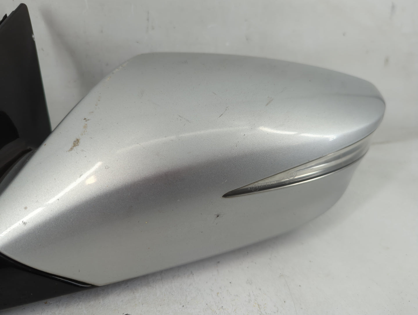 2012 Hyundai Azera Driver Left Side View Manual Door Mirror Beige - Oemusedautoparts1.com
