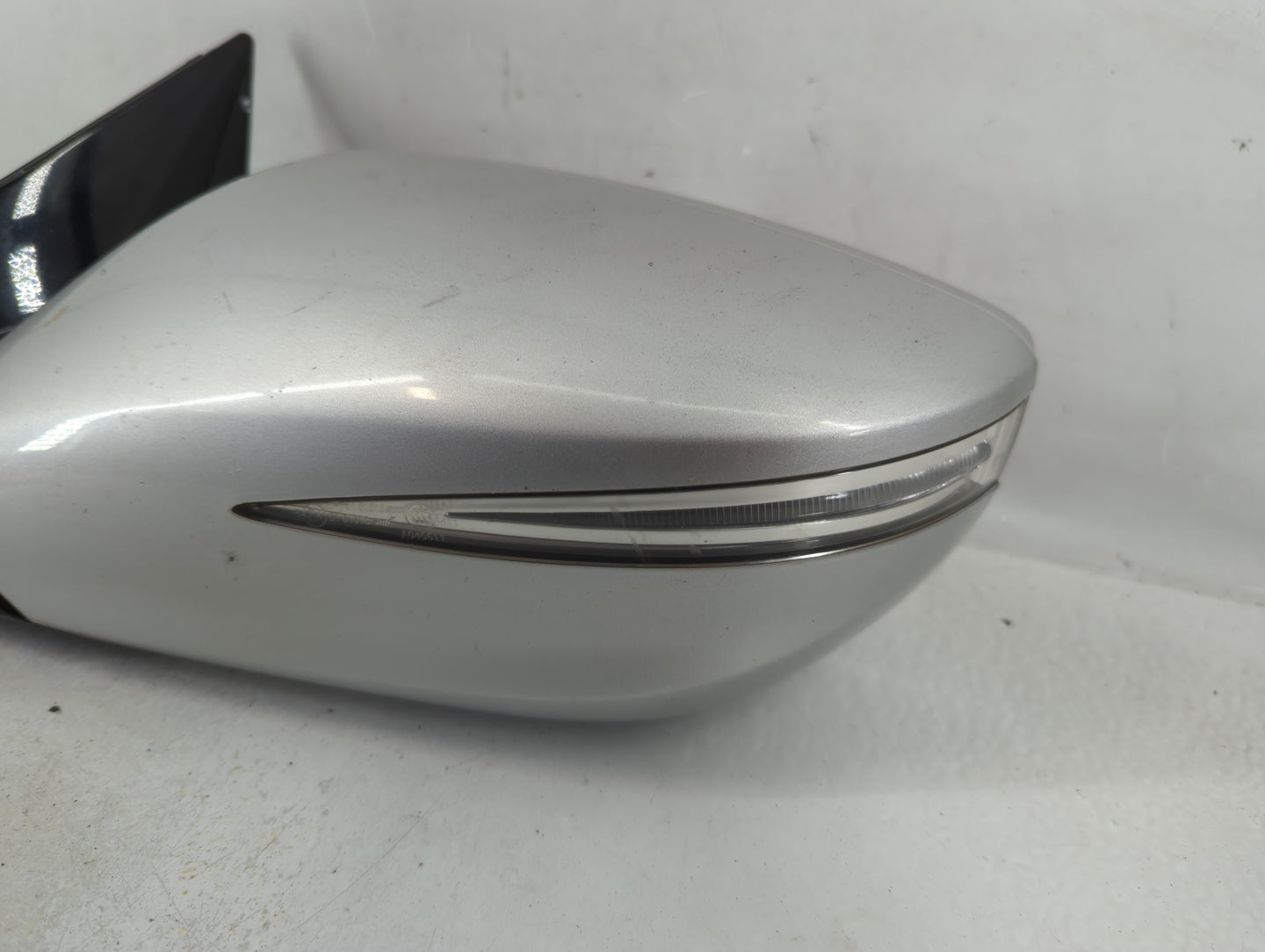 2012 Hyundai Azera Driver Left Side View Manual Door Mirror Beige - Oemusedautoparts1.com