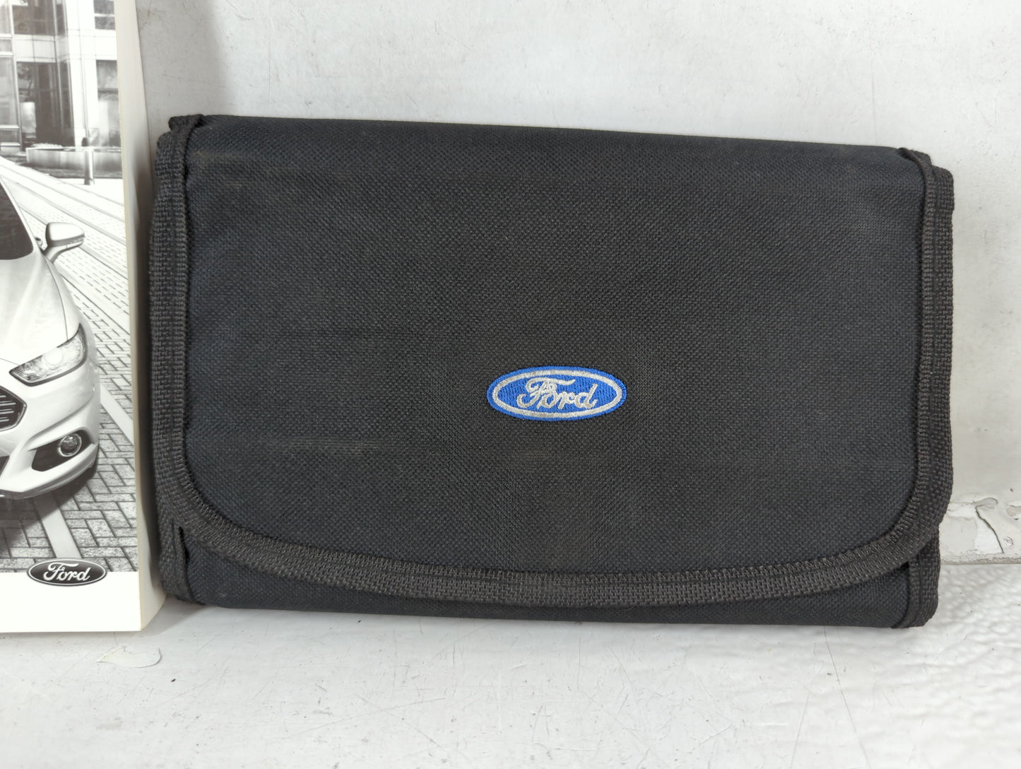 2015 Ford Fusion Owners Manual Book Guide P/N:FE5J 19A321 AB OEM Used Auto Parts