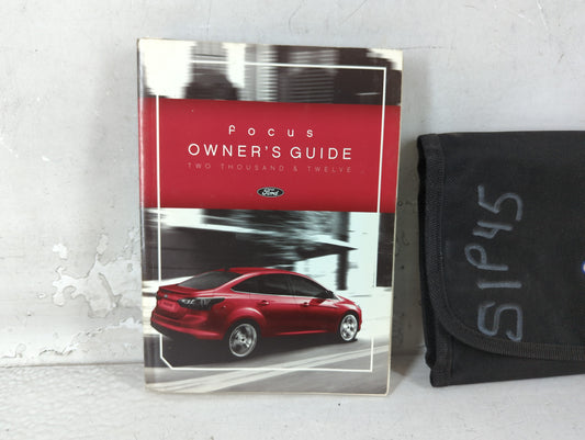 2011 Ford Focus Owners Manual Book Guide P/N:CM5J 19A321 AA OEM Used Auto Parts