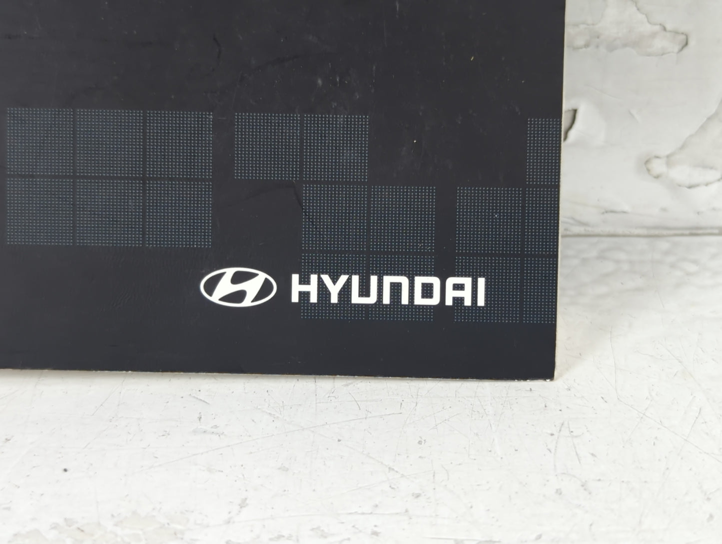 2012 Volkswagen Touareg Owners Manual Book Guide P/N:A2LO-EU1DE OEM Used Auto Parts