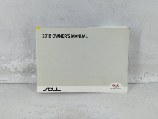 2018 Kia Soul Owners Manual Book Guide P/N:IB2O-EU75B OEM Used Auto Parts