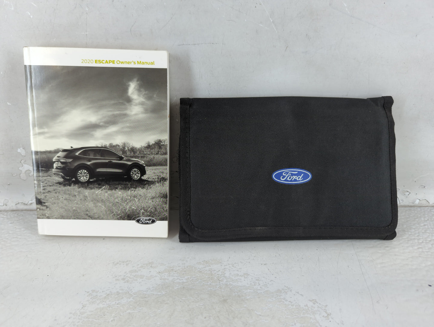 2020 Ford Escape Owners Manual Book Guide P/N:LJ519A321 AA OEM Used Auto Parts