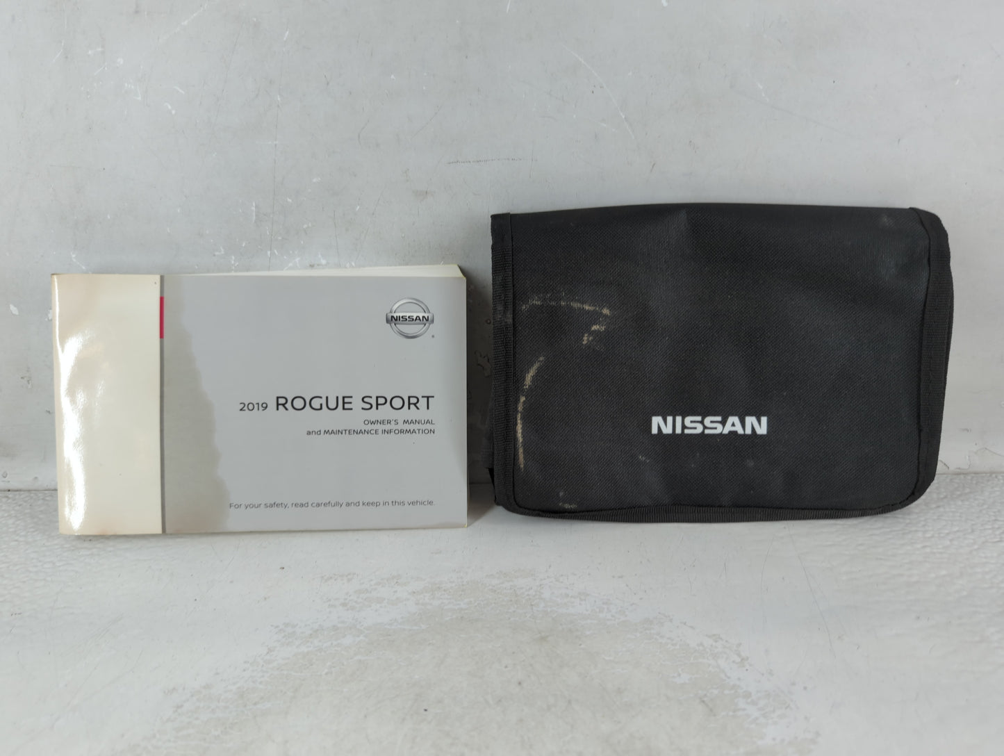 2019 Nissan Rogue Sport Owners Manual Book Guide P/N:T00UM-6MA3D OEM Used Auto Parts