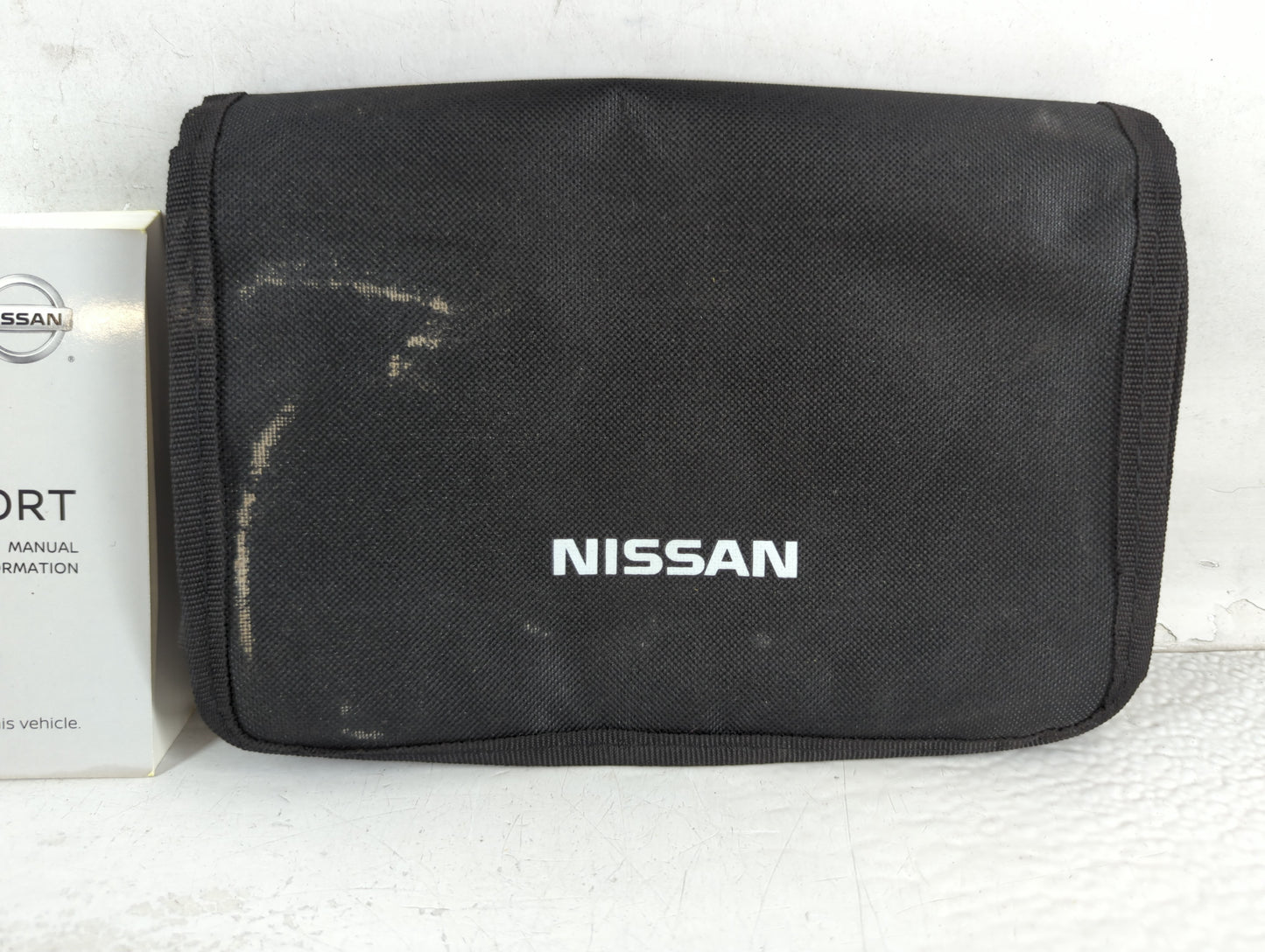 2019 Nissan Rogue Sport Owners Manual Book Guide P/N:T00UM-6MA3D OEM Used Auto Parts