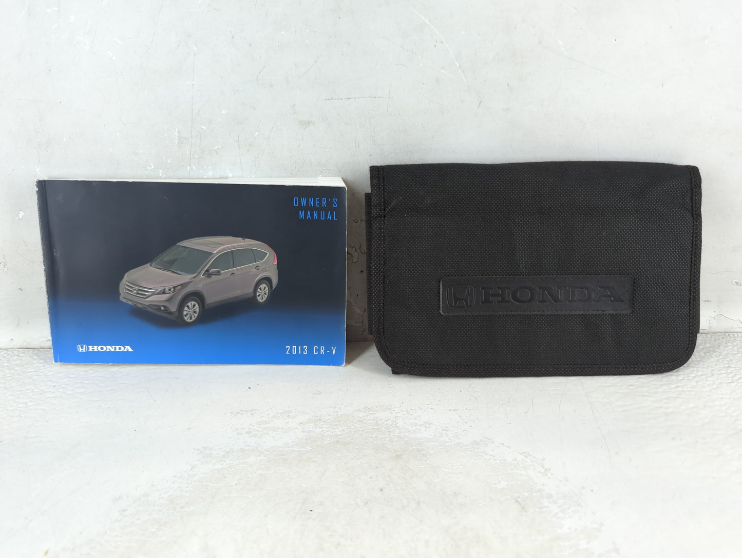 2013 Honda Cr-V Owners Manual Book Guide P/N:00X31-T0A-6100 OEM Used Auto Parts