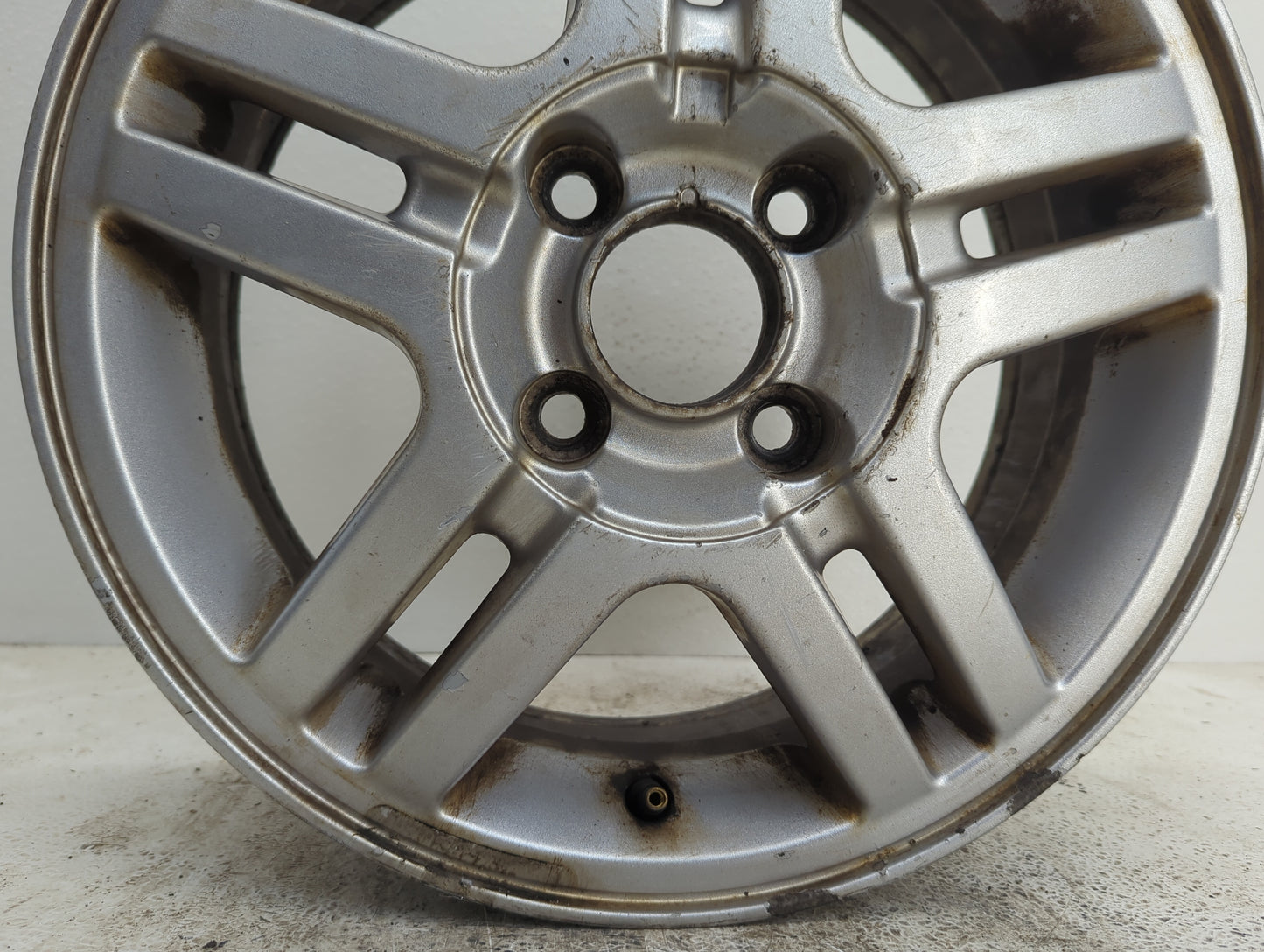 2000-2004 Ford Focus Oem Wheel Rim