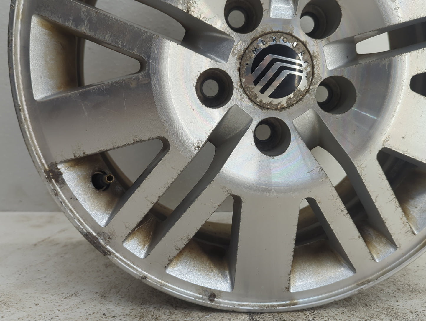 2005-2007 Mercury Mariner Oem Wheel Rim