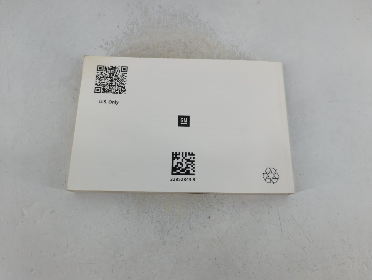 2014 Chevrolet Equinox Owners Manual Book Guide P/N:22852843 B OEM Used Auto Parts