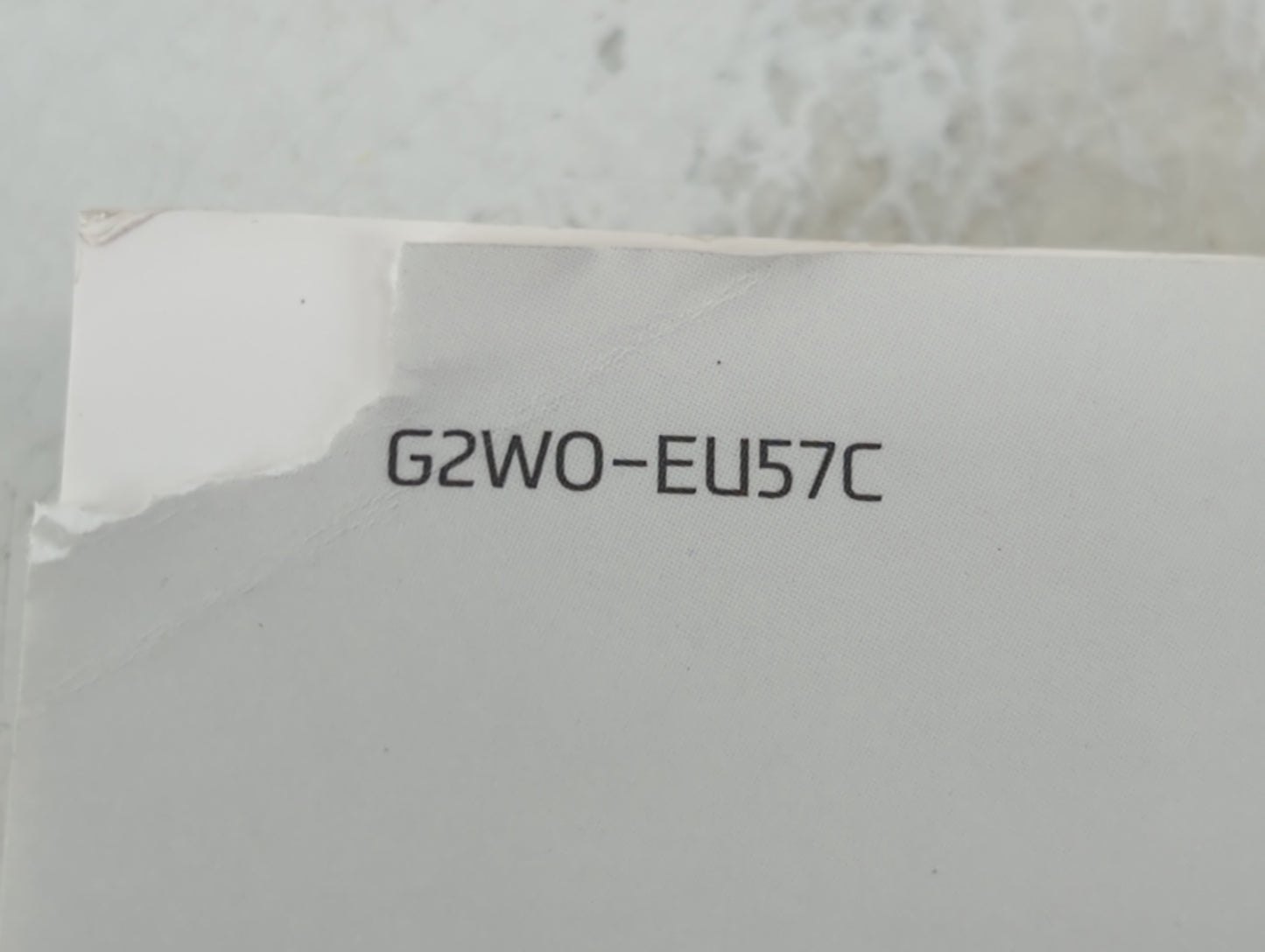 2016 Hyundai Santa Fe Owners Manual Book Guide P/N:G2W0-EU57C OEM Used Auto Parts