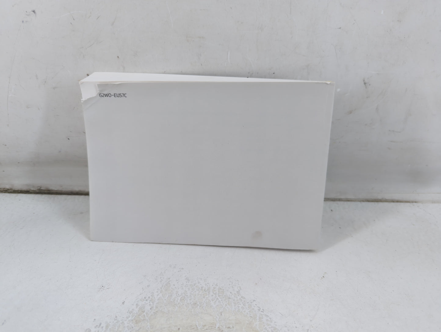 2016 Hyundai Santa Fe Owners Manual Book Guide P/N:G2W0-EU57C OEM Used Auto Parts