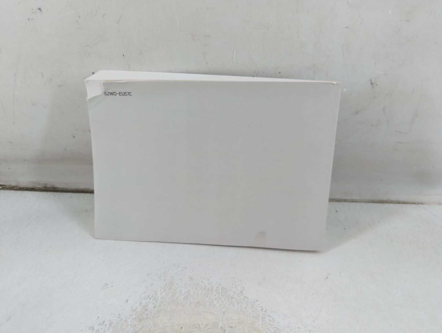 2016 Hyundai Santa Fe Owners Manual Book Guide P/N:G2W0-EU57C OEM Used Auto Parts