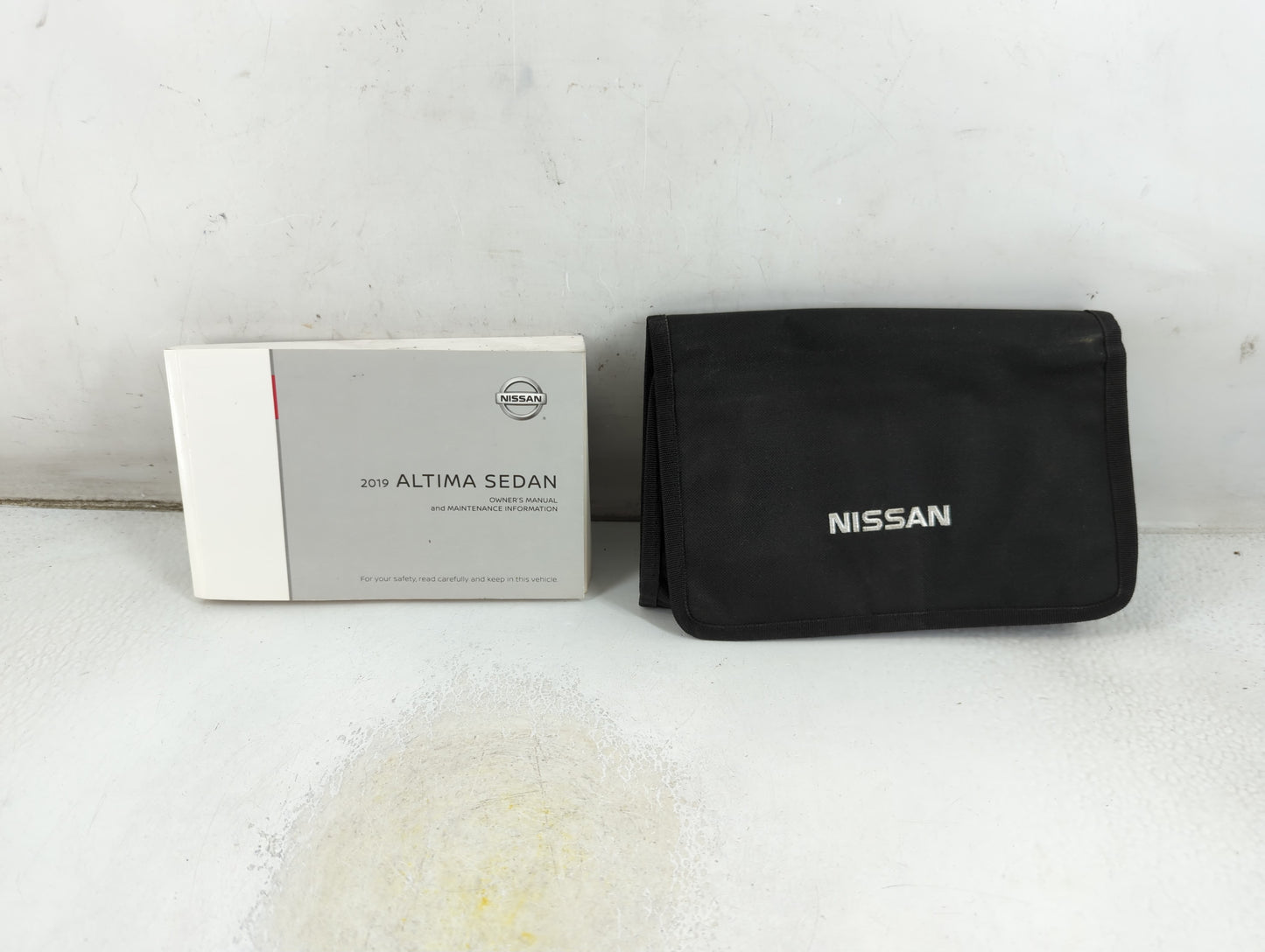 2019 Nissan Altima Owners Manual Book Guide P/N:OM19EA 0L34U1 OEM Used Auto Parts