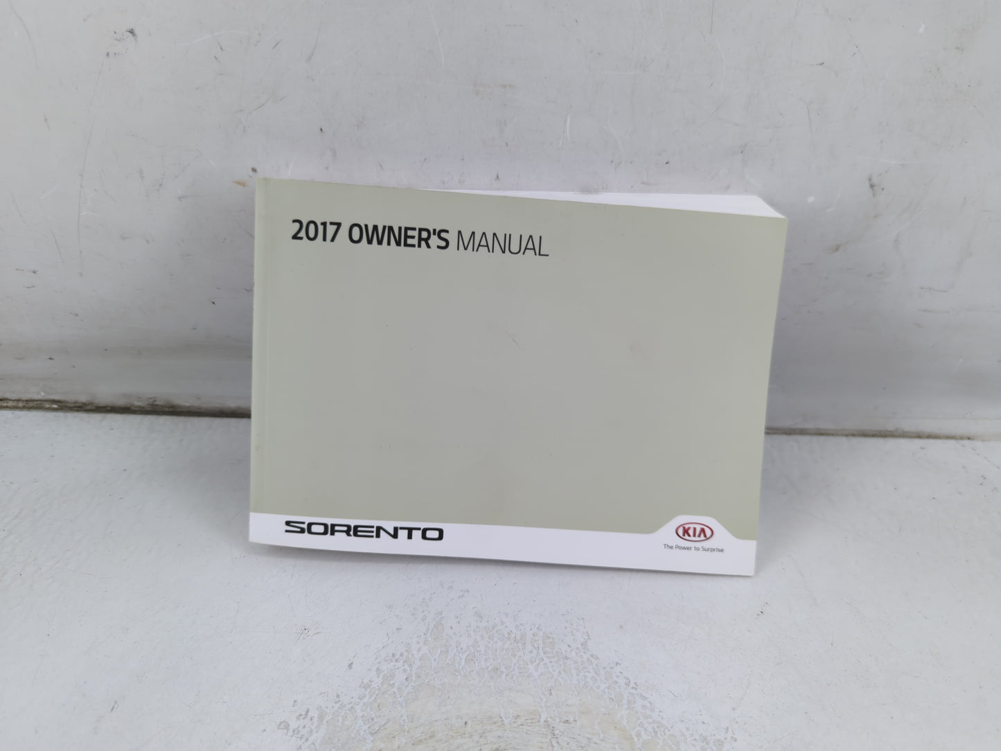 2017 Kia Sorento Owners Manual Book Guide P/N:HXG5-EU6DG OEM Used Auto Parts