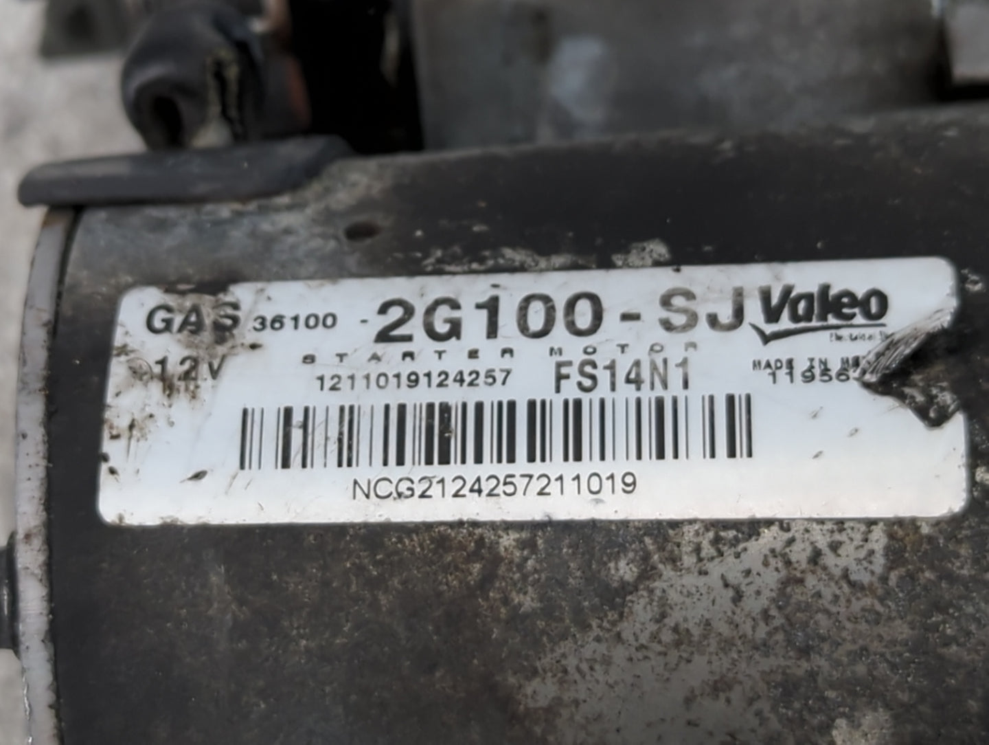 2010-2014 Hyundai Santa Fe Car Starter Motor Solenoid OEM P/N:36100-2G100 Fits Fits 2008 2009 2010 2011 2012 2013 2014 OEM Used Auto Parts - Oemusedautoparts1.com