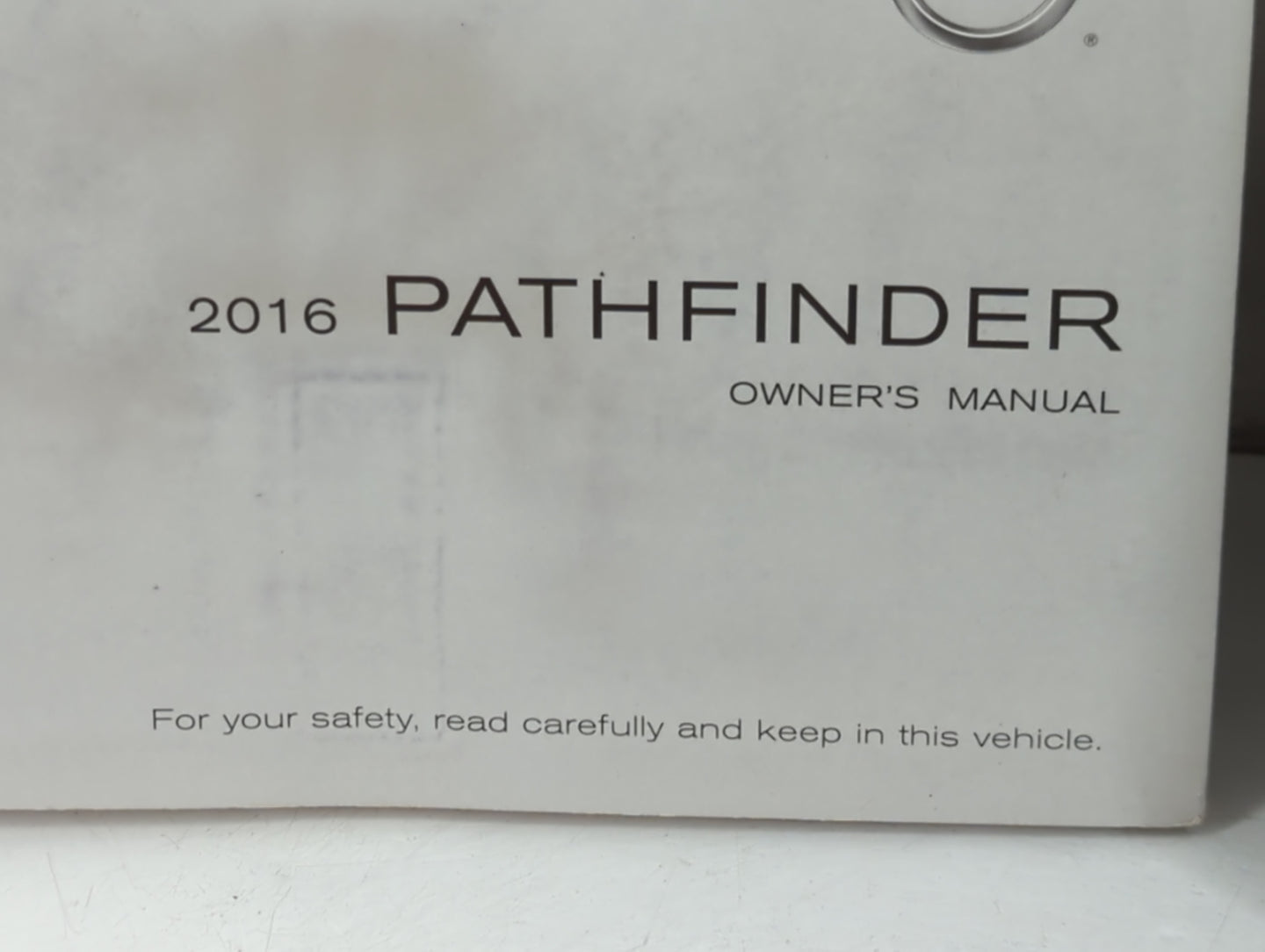 2016 Nissan Pathfinder Owners Manual Book Guide P/N:OM16EA 0R52U0 OEM Used Auto Parts - Oemusedautoparts1.com