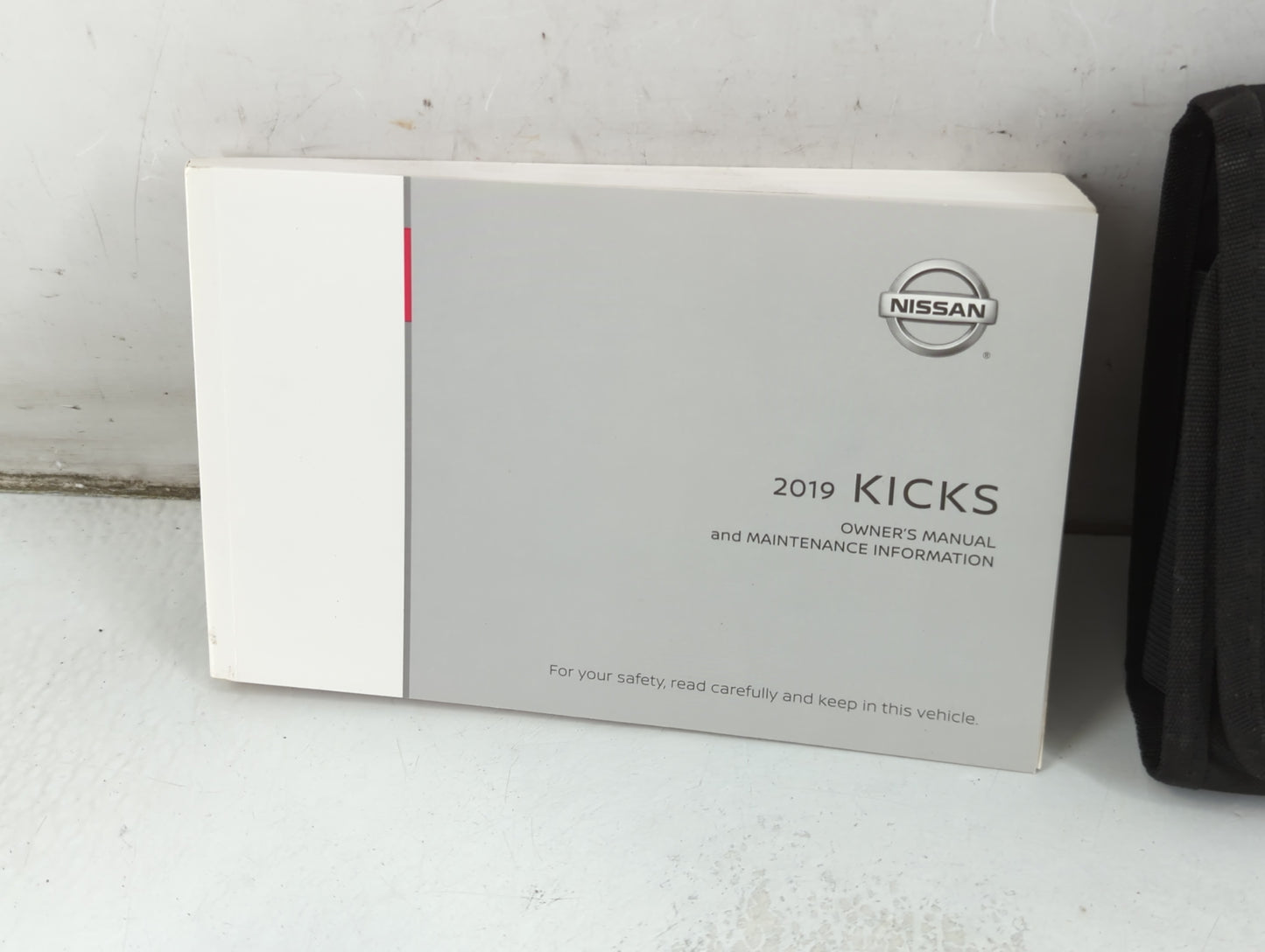 2019 Nissan Kicks Owners Manual Book Guide P/N:OM19EM 0P15U1 OEM Used Auto Parts
