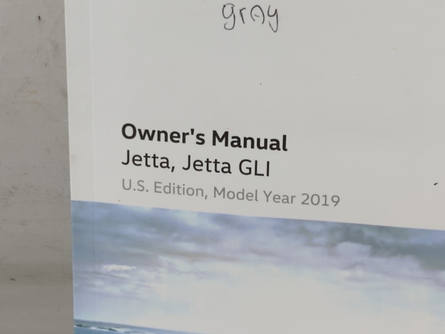 2019 Volkswagen Jetta Owners Manual Book Guide P/N:17A012723AC OEM Used Auto Parts