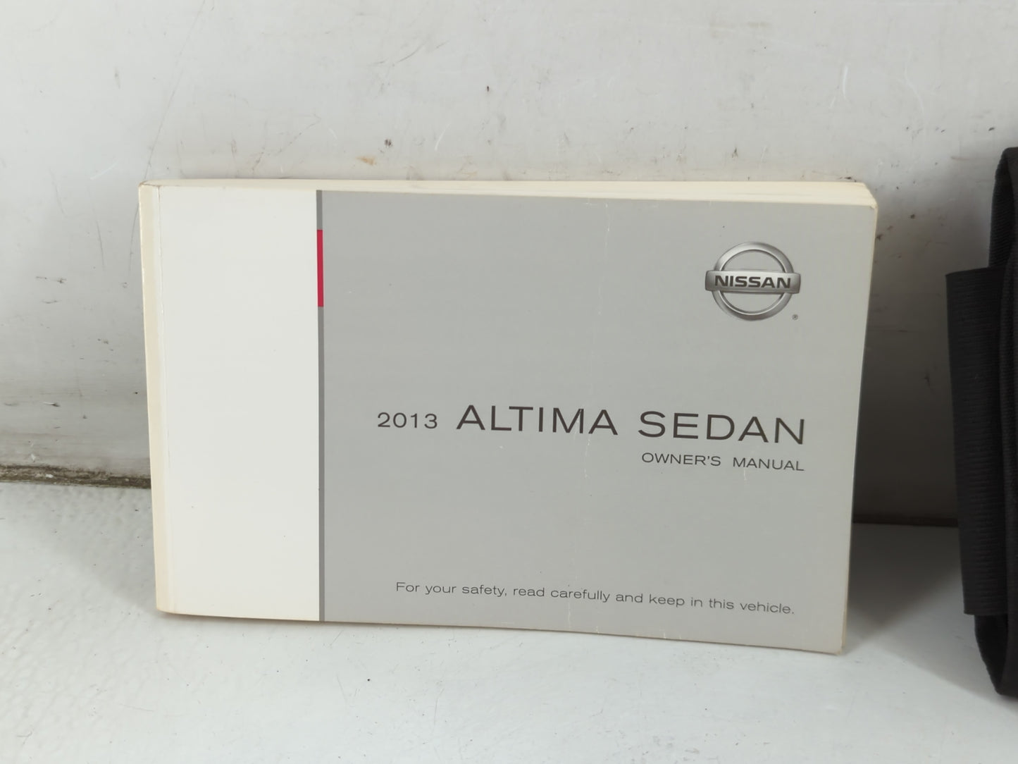 2013 Nissan Altima Owners Manual Book Guide P/N:OM3E 0L33U4 OEM Used Auto Parts