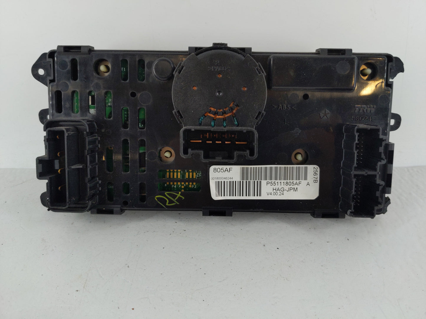 2008 Dodge Grand Caravan Climate Control Module Temperature AC/Heater Replacement P/N:P55111805AF A Fits OEM Used Auto Parts