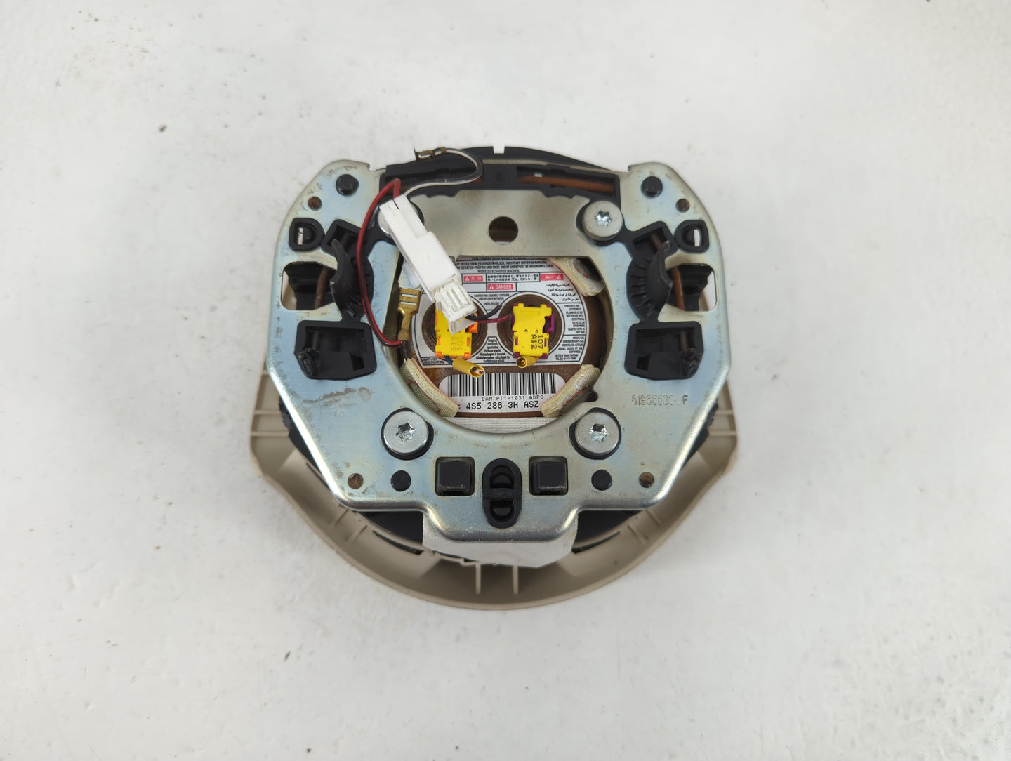 2012-2017 Fiat 500 Air Bag Driver Left Steering Wheel Mounted - Oemusedautoparts1.com