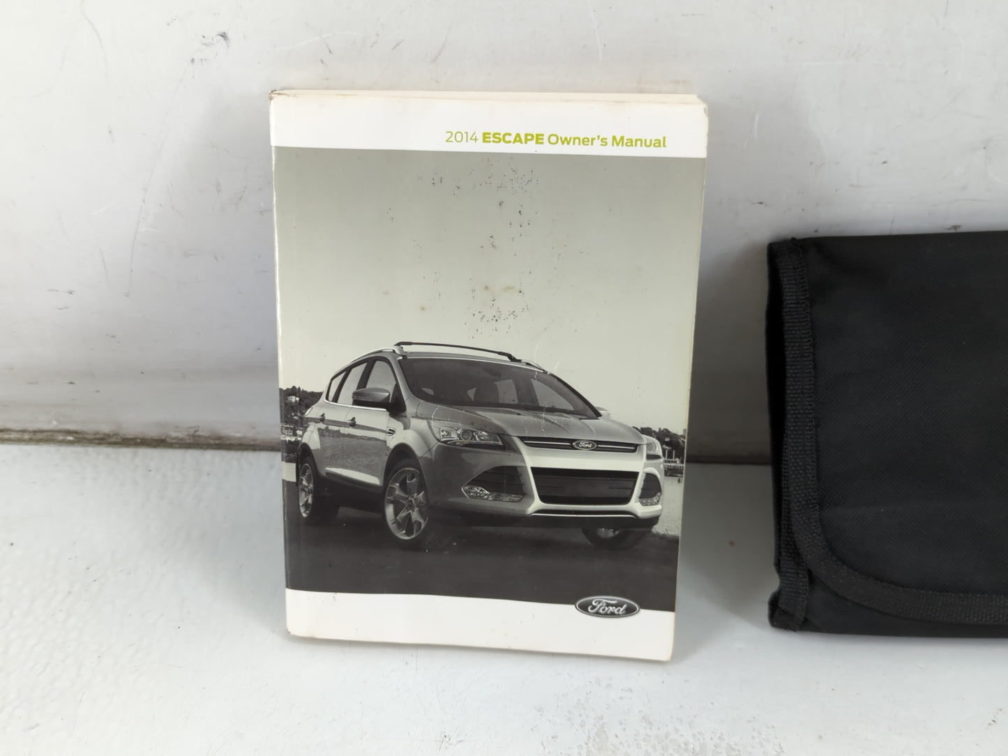 2014 Ford Escape Owners Manual Book Guide P/N:EJ5J 19A321 AB OEM Used Auto Parts