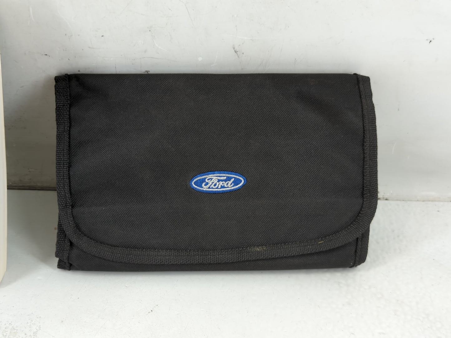 2014 Ford Escape Owners Manual Book Guide P/N:EJ5J 19A321 AB OEM Used Auto Parts