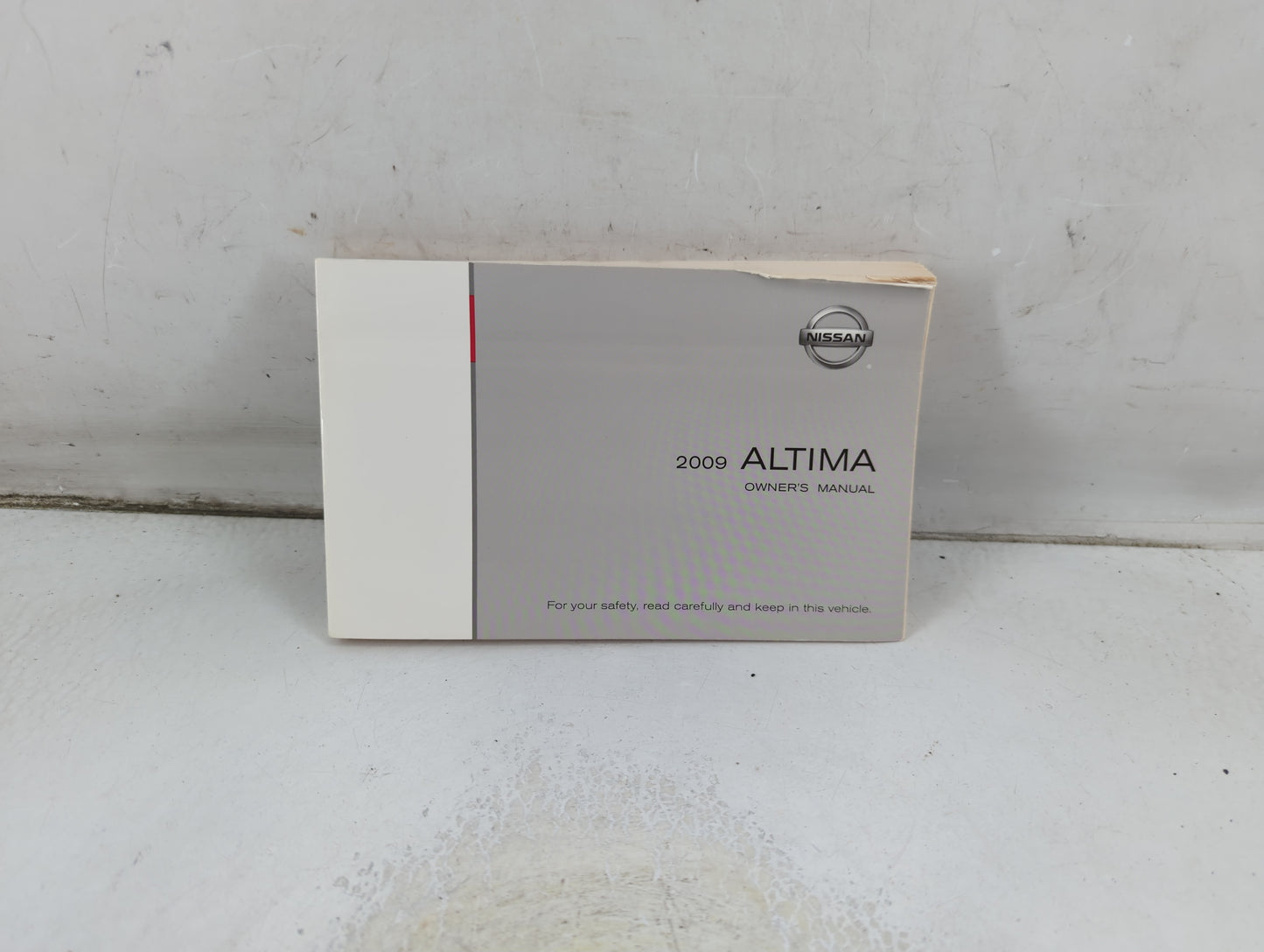 2009 Nissan Altima Owners Manual Book Guide P/N:OM9E-0L32U1 OEM Used Auto Parts
