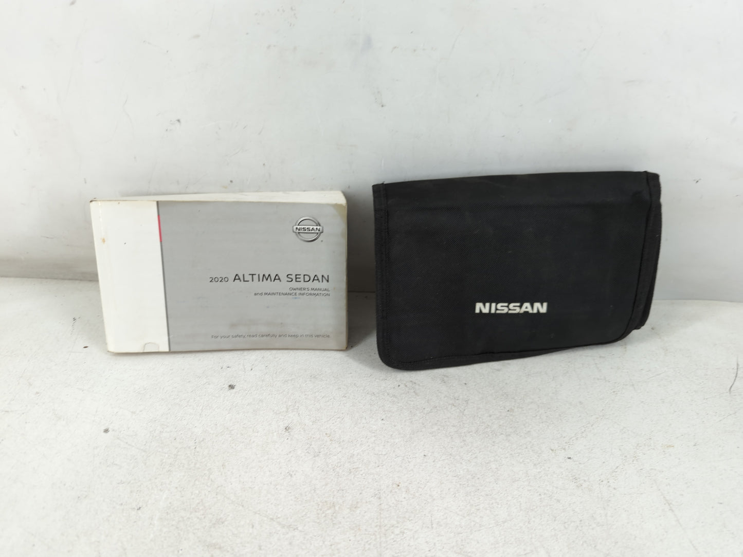 2020 Nissan Altima Owners Manual Book Guide P/N:OM20EA OL34U2 OEM Used Auto Parts