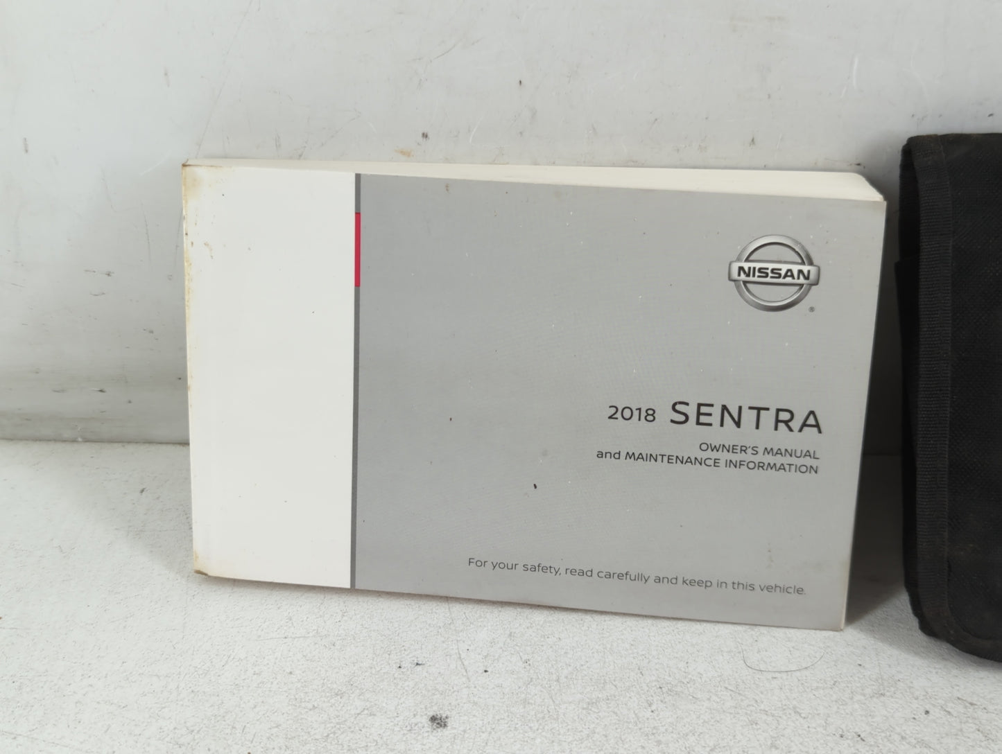 2018 Nissan Sentra Owners Manual Book Guide P/N:OM18EM 0B17U0 OEM Used Auto Parts