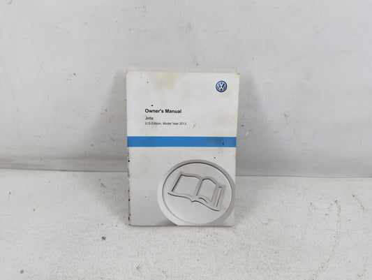 2013 Volkswagen Jetta Owners Manual Book Guide P/N:1315U1JT621 OEM Used Auto Parts